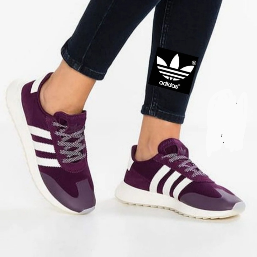 Adidas Women's Flashback Sneakers NEW